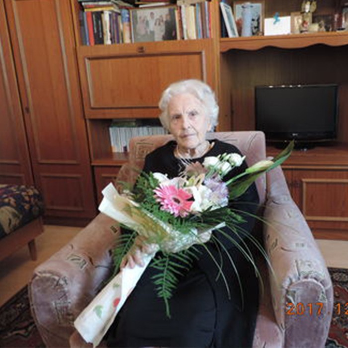 Kosznai Jánosné köszöntése 100. születésnapja alkalmából