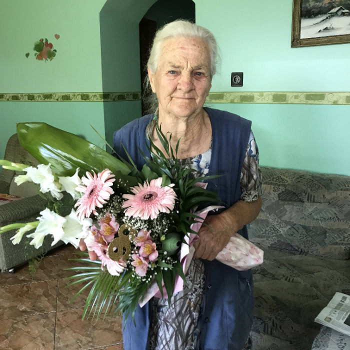 Csuvarszki Mihályné köszöntése 90. születésnapja alkalmából