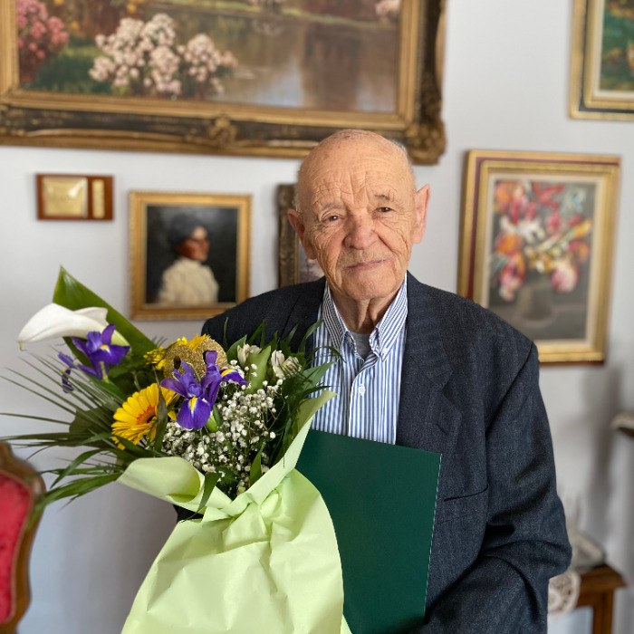 Dr. Dócs János köszöntése 90. születésnapja alkalmából