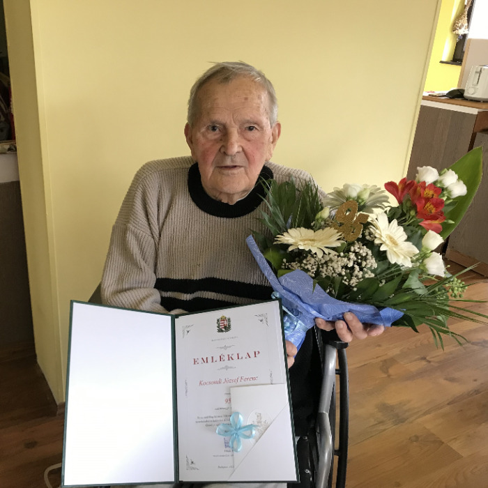 Kocsondi József Ferenc köszöntése 95. születésnapja alkalmából