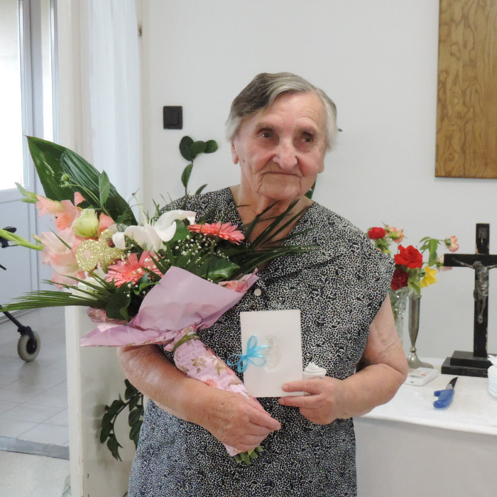 Virág Jánosné köszöntése 90. születésnapja alkalmából