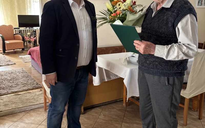 szaszák mihály 2 képe