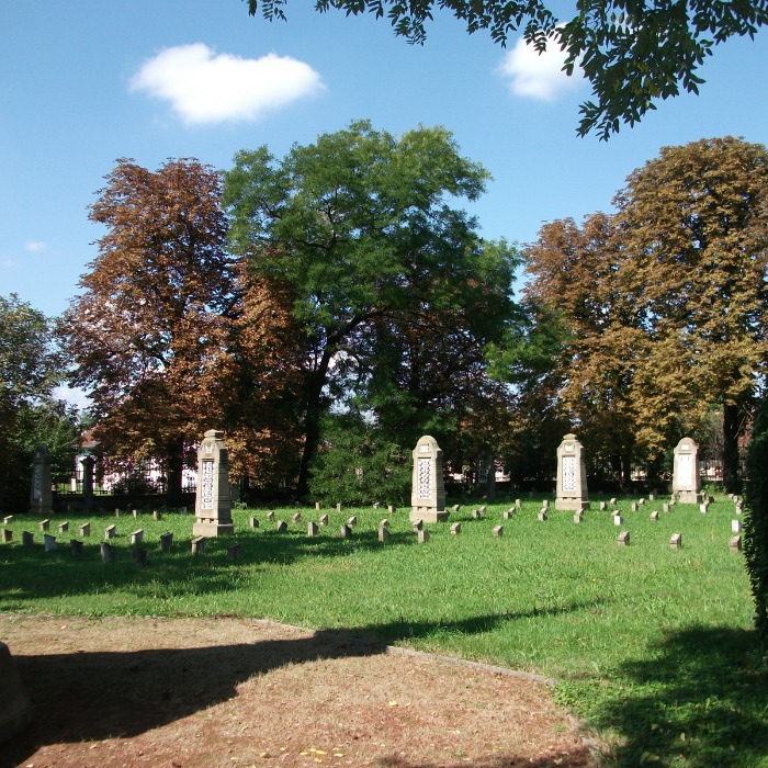 Békéscsabai Hősök temetője